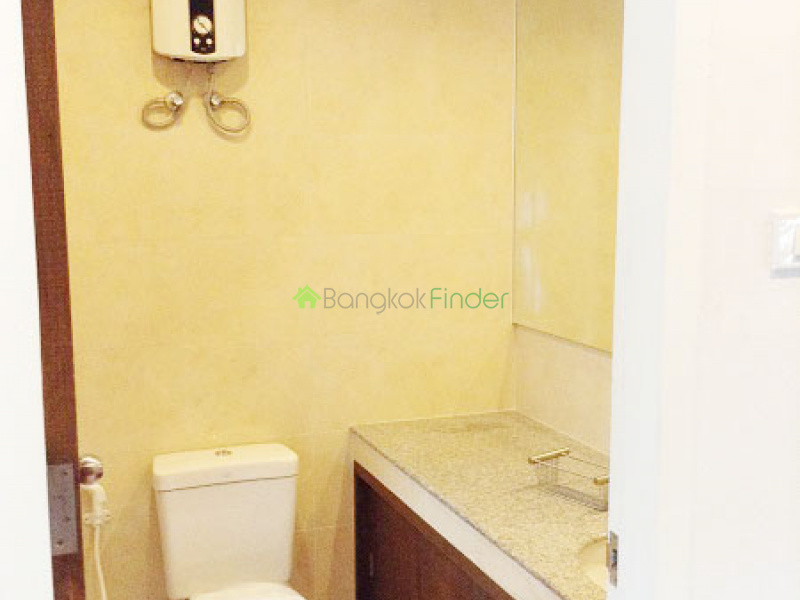 Asoke, Bangkok, Thailand, 3 Bedrooms Bedrooms, ,3 BathroomsBathrooms,House,For Rent,6554