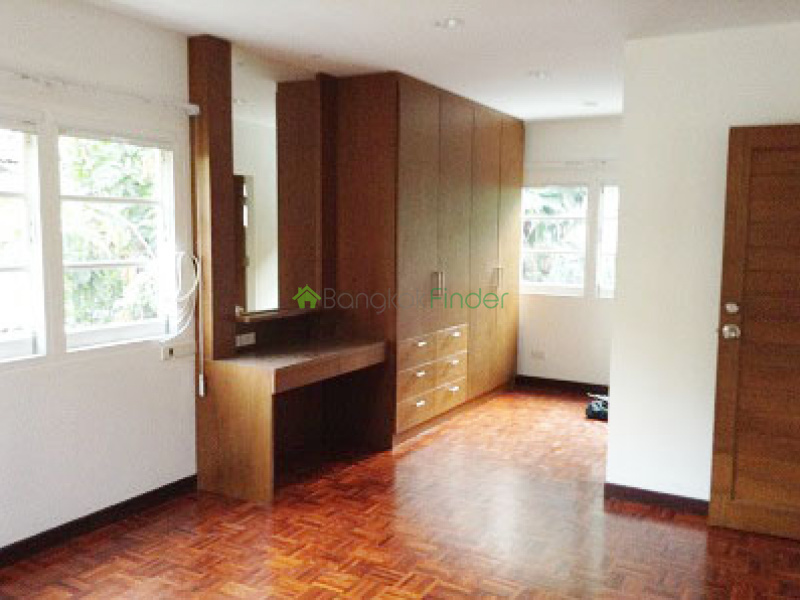 Asoke, Bangkok, Thailand, 3 Bedrooms Bedrooms, ,3 BathroomsBathrooms,House,For Rent,6554