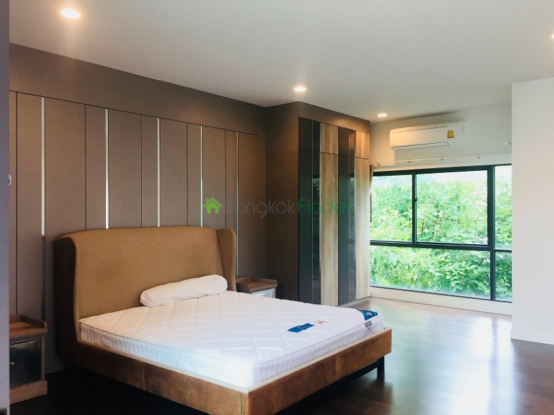 Ramkhamhaeng, Bangkok, Thailand, 3 Bedrooms Bedrooms, ,4 BathroomsBathrooms,House,For Rent,6555