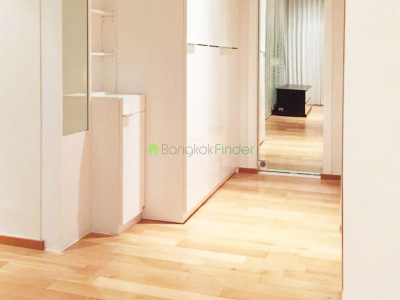 85-93 Soi Sukhumvit 24, Sukhumvit, Bangkok, Thailand 10110, 1 Bedroom Bedrooms, ,1 BathroomBathrooms,Condo,For Sale,The Emporio Place,85-93 Soi Sukhumvit 24,6567