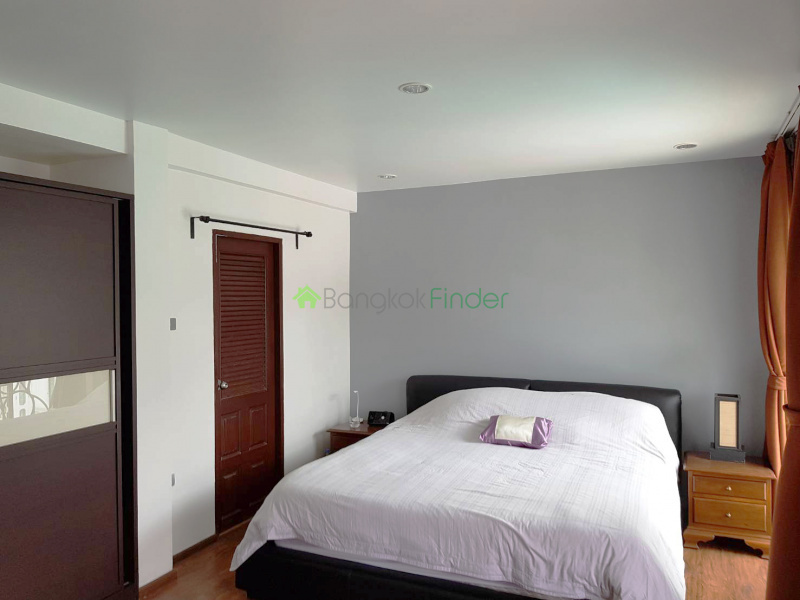 Sukhumvit 39, Phrom Phong, Thailand, 3 Bedrooms Bedrooms, ,4 BathroomsBathrooms,Town House,For Sale,6572