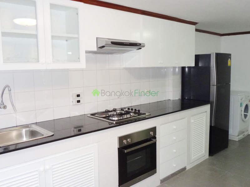 Thonglor, Bangkok, Thailand, 3 Bedrooms Bedrooms, ,3 BathroomsBathrooms,House,For Rent,6579