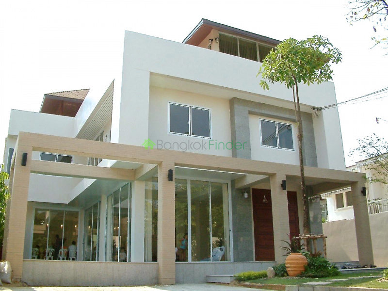 Thonglor, Bangkok, Thailand, 5 Bedrooms Bedrooms, ,5 BathroomsBathrooms,House,For Rent,6581