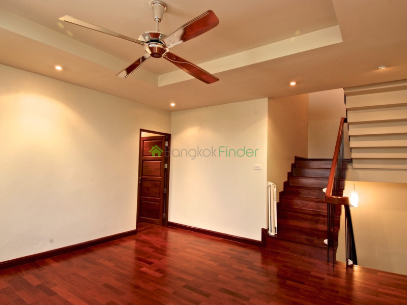 Thonglor, Bangkok, Thailand, 5 Bedrooms Bedrooms, ,5 BathroomsBathrooms,House,For Rent,6581