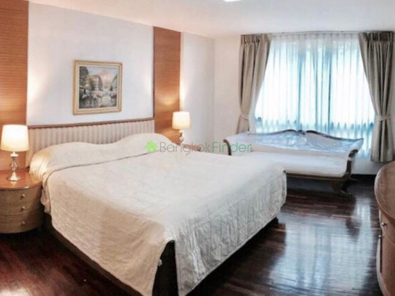 Thonglor, Bangkok, Thailand, 3 Bedrooms Bedrooms, ,2 BathroomsBathrooms,Condo,For Rent,Baan Chan,6586