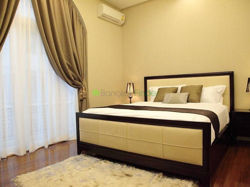 Nana, Bangkok, Thailand, 4 Bedrooms Bedrooms, ,5 BathroomsBathrooms,House,For Sale,6597