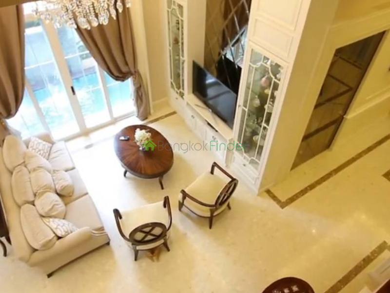 Nana, Bangkok, Thailand, 4 Bedrooms Bedrooms, ,5 BathroomsBathrooms,House,For Sale,6597