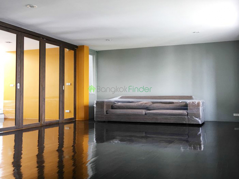 Pattanakarn, Bangkok, Thailand, 3 Bedrooms Bedrooms, ,3 BathroomsBathrooms,Town House,For Rent,6601
