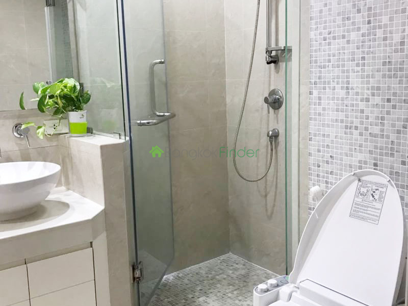 Sukhumvit, Bangkok, Thailand, 2 Bedrooms Bedrooms, ,2 BathroomsBathrooms,Condo,For Sale,Siri 24,6603