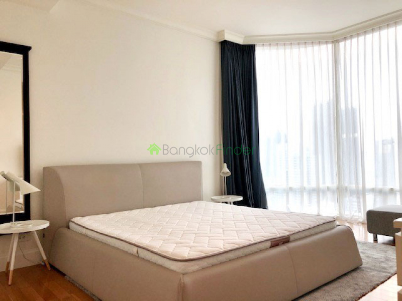 Sukhumvit 31, Bangkok, Thailand, 3 Bedrooms Bedrooms, ,3 BathroomsBathrooms,Condo,For Rent,Royce Resident,6605