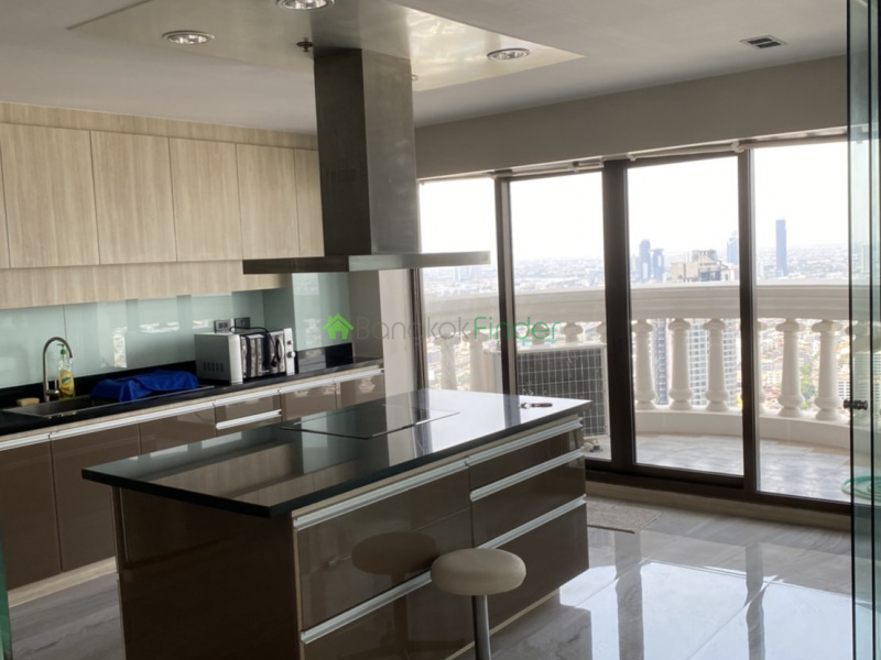 Silom, Bangkok, Thailand, 2 Bedrooms Bedrooms, ,2 BathroomsBathrooms,Condo,For Rent,State Tower,6621