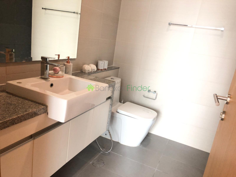 6628 Condo Asoke, BTS, MRT, 1bedroom, Sukhumvit 16, Sukhumvit 18, Shukhumvit 20 In Price ฿45,000 6628