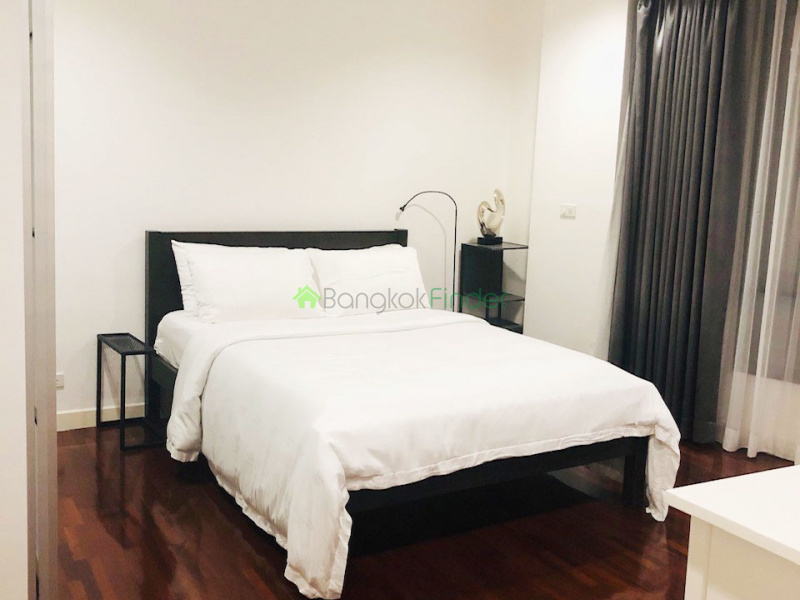 Lumpini, Bangkok, Thailand, 3 Bedrooms Bedrooms, ,4 BathroomsBathrooms,Condo,For Rent,Condo Suwansawat,6632
