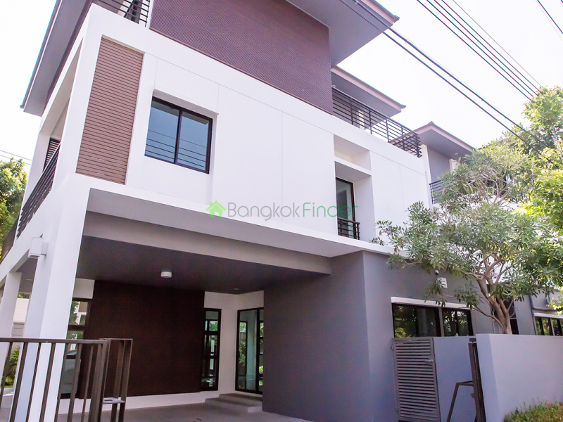 Chalermphrakiat, Bangkok, Thailand, 4 Bedrooms Bedrooms, ,4 BathroomsBathrooms,House,For Rent,6636