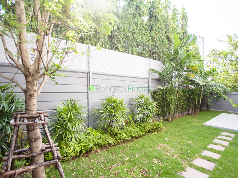 Chalermphrakiat, Bangkok, Thailand, 4 Bedrooms Bedrooms, ,4 BathroomsBathrooms,House,For Rent,6636