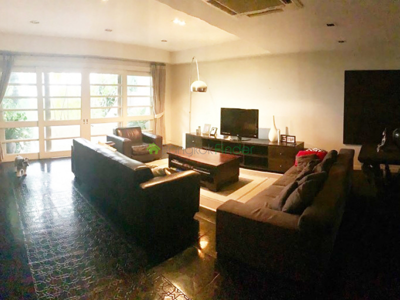 Phomphong, Bangkok, Thailand, 2 Bedrooms Bedrooms, ,2 BathroomsBathrooms,House,For Rent,6641