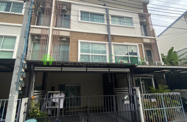 Pattanakan, Bangkok, Thailand, 3 Bedrooms Bedrooms, ,3 BathroomsBathrooms,House,For Rent,6642 Pattanakan, Bangkok, Thailand, 3 Bedrooms Bedrooms, ,3 BathroomsBathrooms,House,For Rent,6642