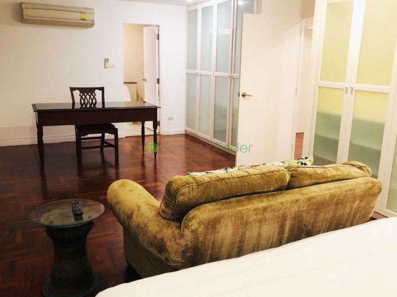 Wireless, Bangkok, Thailand, 4 Bedrooms Bedrooms, ,4 BathroomsBathrooms,Condo,For Rent,Polo Residence,6645