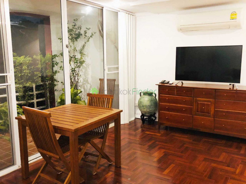 Wireless, Bangkok, Thailand, 4 Bedrooms Bedrooms, ,4 BathroomsBathrooms,Condo,For Rent,Polo Residence,6645