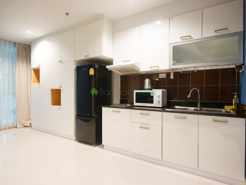 Petchaburi, Bangkok, Thailand, 1 Bedroom Bedrooms, ,1 BathroomBathrooms,Condo,For Rent,Sukhumvit Living Town,6646