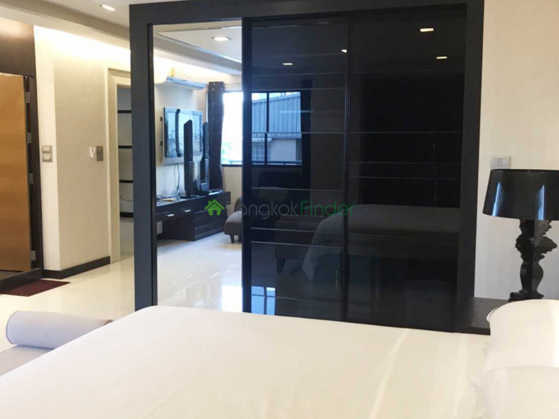 Silom, Silom, Thailand, 3 Bedrooms Bedrooms, ,2 BathroomsBathrooms,Condo,For Sale,Pearl Garden,6649