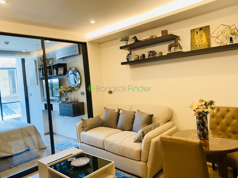 Thonglor, Bangkok, Thailand, 1 Bedroom Bedrooms, ,1 BathroomBathrooms,Condo,For Rent,168 Condo Sukhumvit 36,6652