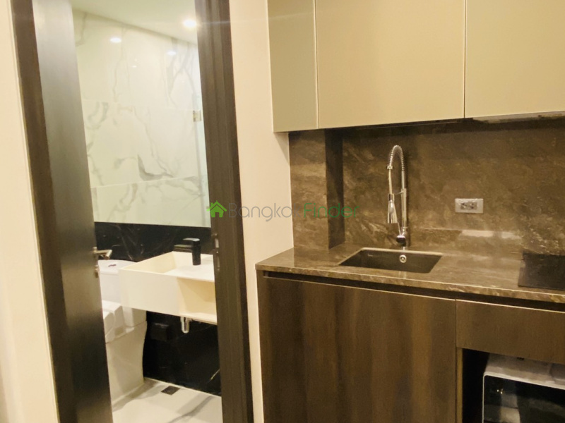 Thonglor, Bangkok, Thailand, 1 Bedroom Bedrooms, ,1 BathroomBathrooms,Condo,For Rent,168 Condo Sukhumvit 36,6652