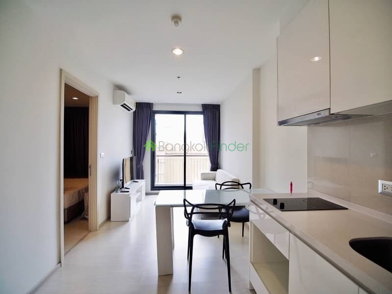 Ekamai, Bangkok, Thailand, 1 Bedroom Bedrooms, ,1 BathroomBathrooms,Condo,For Rent,Rhythm Sukhumvit 42,6663