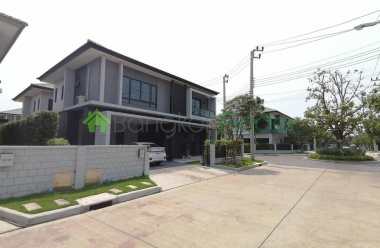 Bangna KM.7, Bangkok, Thailand, 4 Bedrooms Bedrooms, ,4 BathroomsBathrooms,House,For Sale,6672 Bangna KM.7, Bangkok, Thailand, 4 Bedrooms Bedrooms, ,4 BathroomsBathrooms,House,For Sale,6672