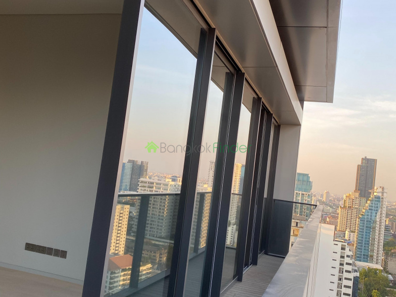 Thonglor, Bangkok, Thailand, 2 Bedrooms Bedrooms, ,2 BathroomsBathrooms,Condo,For Sale,Tela Thonglor,6682