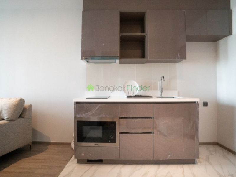 Ekamai, Bangkok, Thailand, 1 Bedroom Bedrooms, ,1 BathroomBathrooms,Condo,For Sale,Rhythm Ekamai,6685