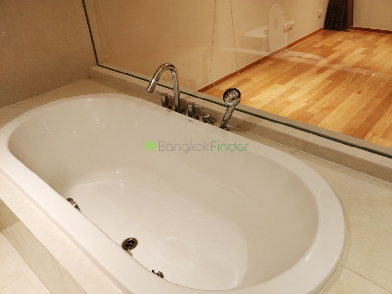 Phromphong, Bangkok, Thailand, 2 Bedrooms Bedrooms, ,2 BathroomsBathrooms,Condo,For Rent,Emporio,6694