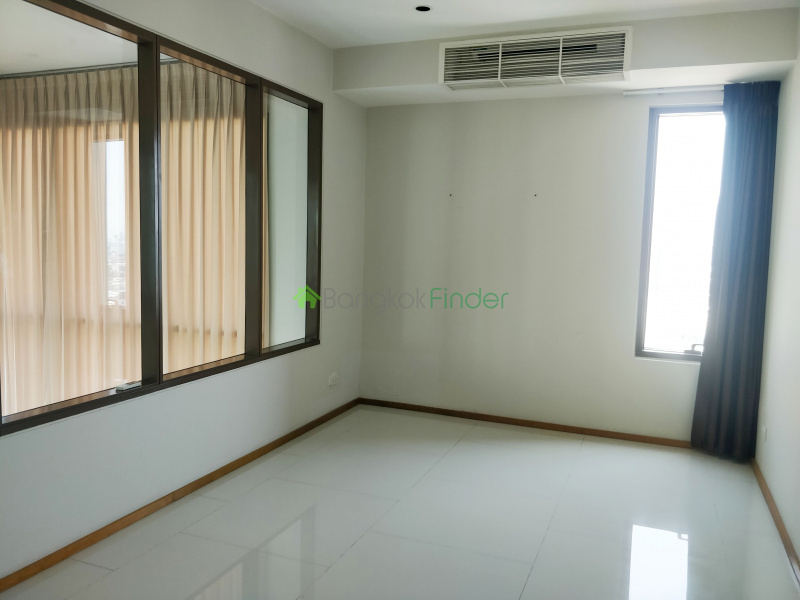 Phromphong, Bangkok, Thailand, 2 Bedrooms Bedrooms, ,2 BathroomsBathrooms,Condo,For Rent,Emporio,6694