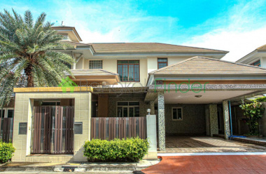 Pattanakarn, Bangkok, Thailand, 5 Bedrooms Bedrooms, ,4 BathroomsBathrooms,House,For Rent,6698 Pattanakarn, Bangkok, Thailand, 5 Bedrooms Bedrooms, ,4 BathroomsBathrooms,House,For Rent,6698