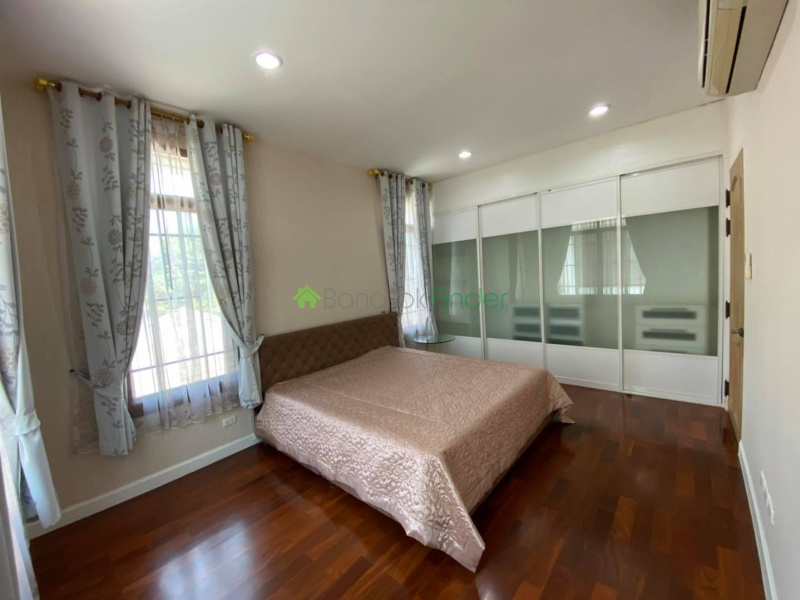 Pattanakarn, Bangkok, Thailand, 5 Bedrooms Bedrooms, ,4 BathroomsBathrooms,House,For Rent,6698