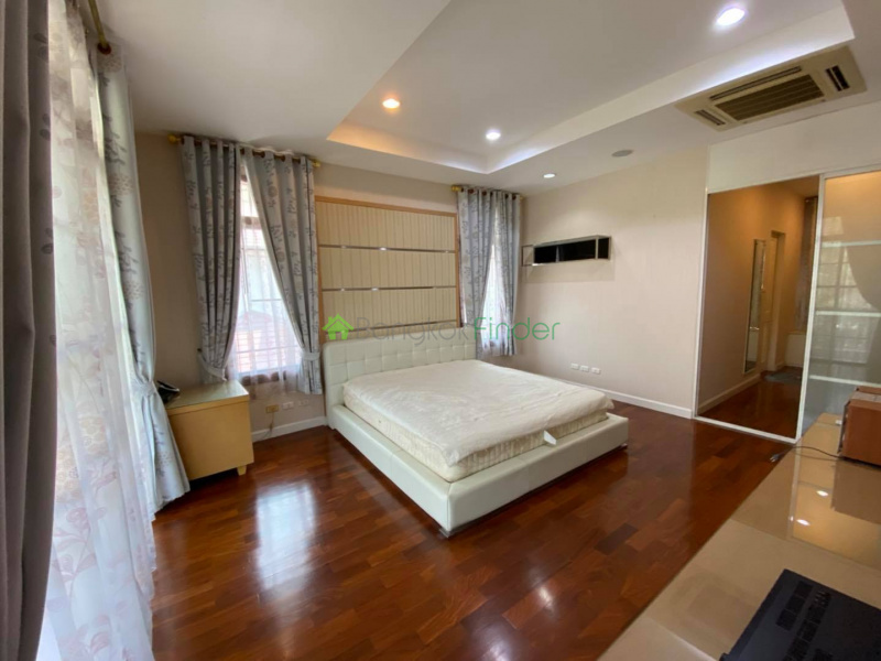 Pattanakarn, Bangkok, Thailand, 5 Bedrooms Bedrooms, ,4 BathroomsBathrooms,House,For Rent,6698