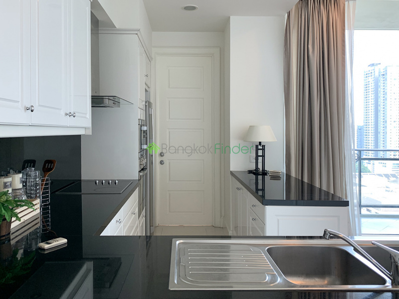 Phromphong, Bangkok, Thailand, 2 Bedrooms Bedrooms, ,2 BathroomsBathrooms,Condo,For Rent,Royce Resident,6720