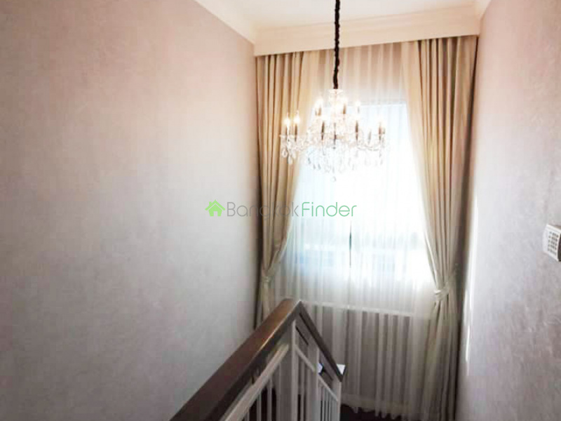 Pattanakarn, Bangkok, Thailand, 4 Bedrooms Bedrooms, ,4 BathroomsBathrooms,House,For Rent,6727