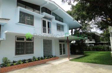 Ekamai, Bangkok, Thailand, 4 Bedrooms Bedrooms, ,4 BathroomsBathrooms,House,For Rent,6730