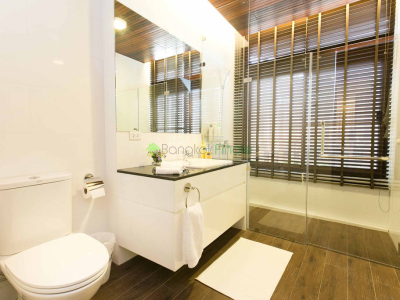 Sathorn, Bangkok, Thailand, 6 Bedrooms Bedrooms, ,6 BathroomsBathrooms,Town House,For Rent,6734