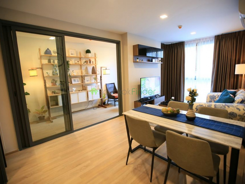 Ekamai, Bangkok, Thailand, 2 Bedrooms Bedrooms, ,2 BathroomsBathrooms,Condo,For Sale,Taka Haus,6745