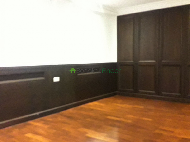 30 Pattanakarn, Pattanakarn, Bangkok, Thailand, 5 Bedrooms Bedrooms, ,5 BathroomsBathrooms,House,For Rent,Pattanakarn,6756