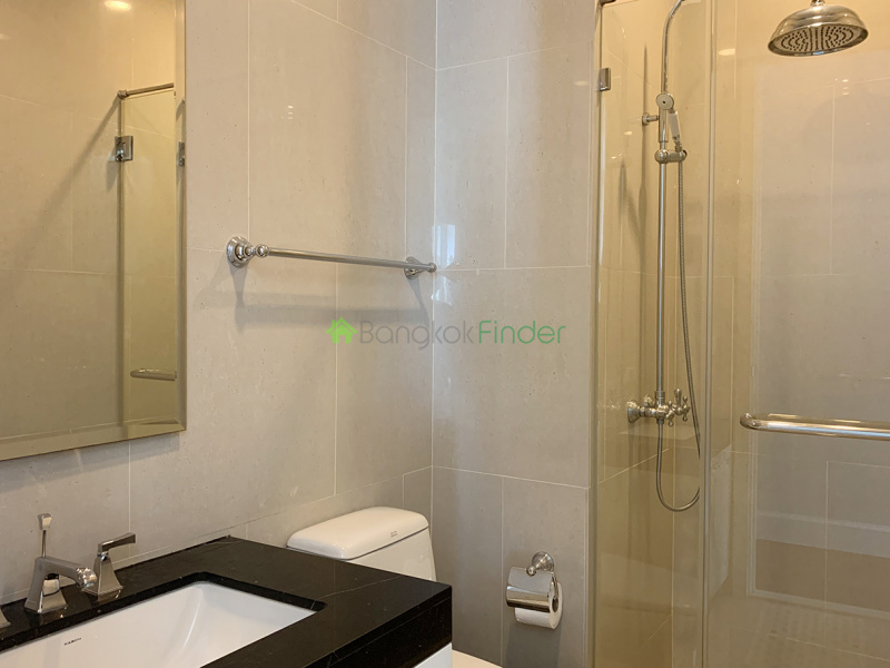 Phomphong, Bangkok, Thailand, 3 Bedrooms Bedrooms, ,3 BathroomsBathrooms,Condo,For Rent,Royce Resident,6760