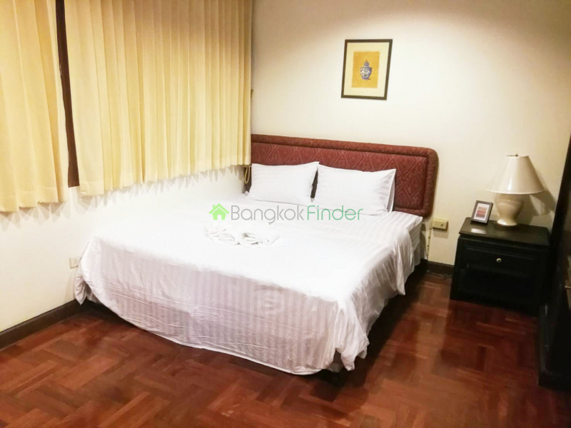 Tonson Ploenchit, Ploenchit, Bangkok, Thailand, 3 Bedrooms Bedrooms, ,3 BathroomsBathrooms,Condo,For Rent,Piya Place Tonson,Ploenchit,6761