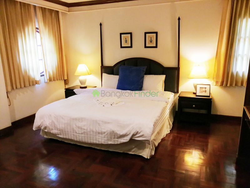 Tonson Ploenchit, Ploenchit, Bangkok, Thailand, 3 Bedrooms Bedrooms, ,3 BathroomsBathrooms,Condo,For Rent,Piya Place Tonson,Ploenchit,6761