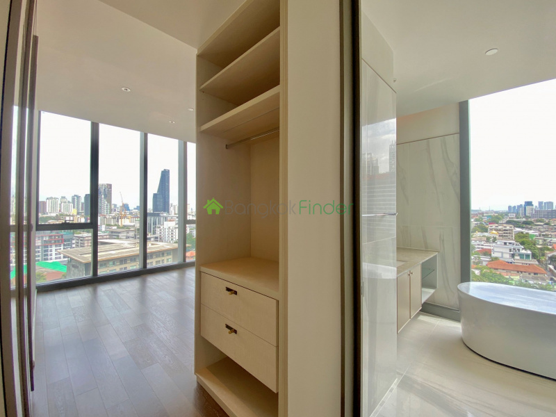 Phrompong, Bangkok, Thailand, 2 Bedrooms Bedrooms, ,2 BathroomsBathrooms,Condo,For Sale,Kraam Sukhumvit 26,6774