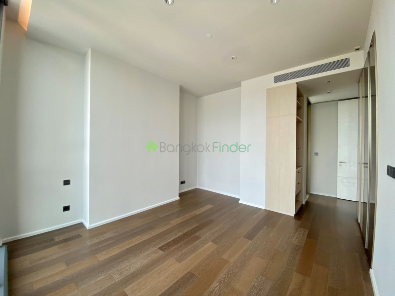 Phrompong, Bangkok, Thailand, 2 Bedrooms Bedrooms, ,2 BathroomsBathrooms,Condo,For Sale,Kraam Sukhumvit 26,6774