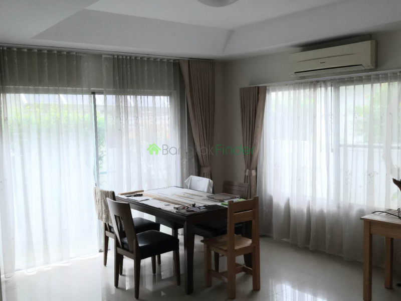 Ramkhamhaeng, Bangkok, Thailand, 3 Bedrooms Bedrooms, ,3 BathroomsBathrooms,House,For Sale,6776