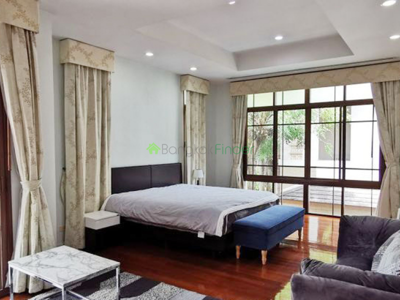Sukhumvit-Phra Kanong, Phra Khanong, Bangkok, Thailand, 4 Bedrooms Bedrooms, ,5 BathroomsBathrooms,House,For Rent,Sukhumvit-Phra Kanong,6779