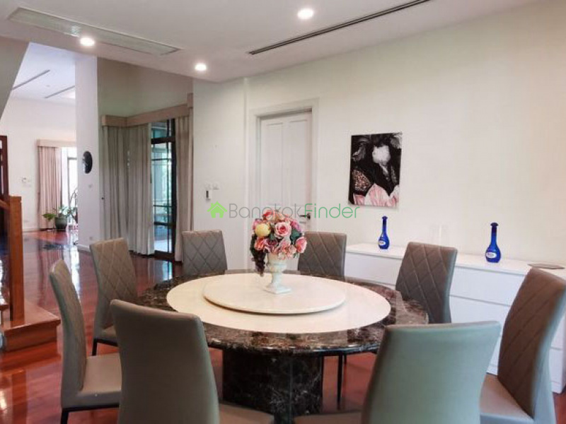 Sukhumvit-Phra Kanong, Phra Khanong, Bangkok, Thailand, 4 Bedrooms Bedrooms, ,5 BathroomsBathrooms,House,For Rent,Sukhumvit-Phra Kanong,6779